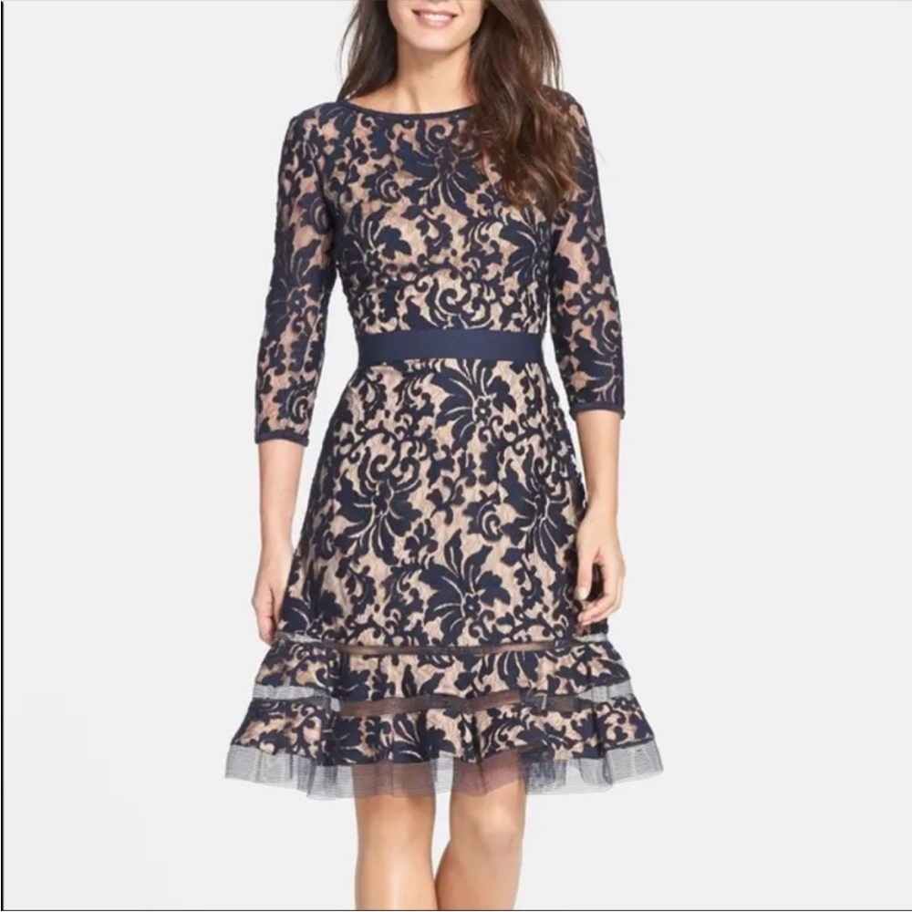 Tadashi Shoji Kennedy Embroidered Lace Dress Size 4, Navy